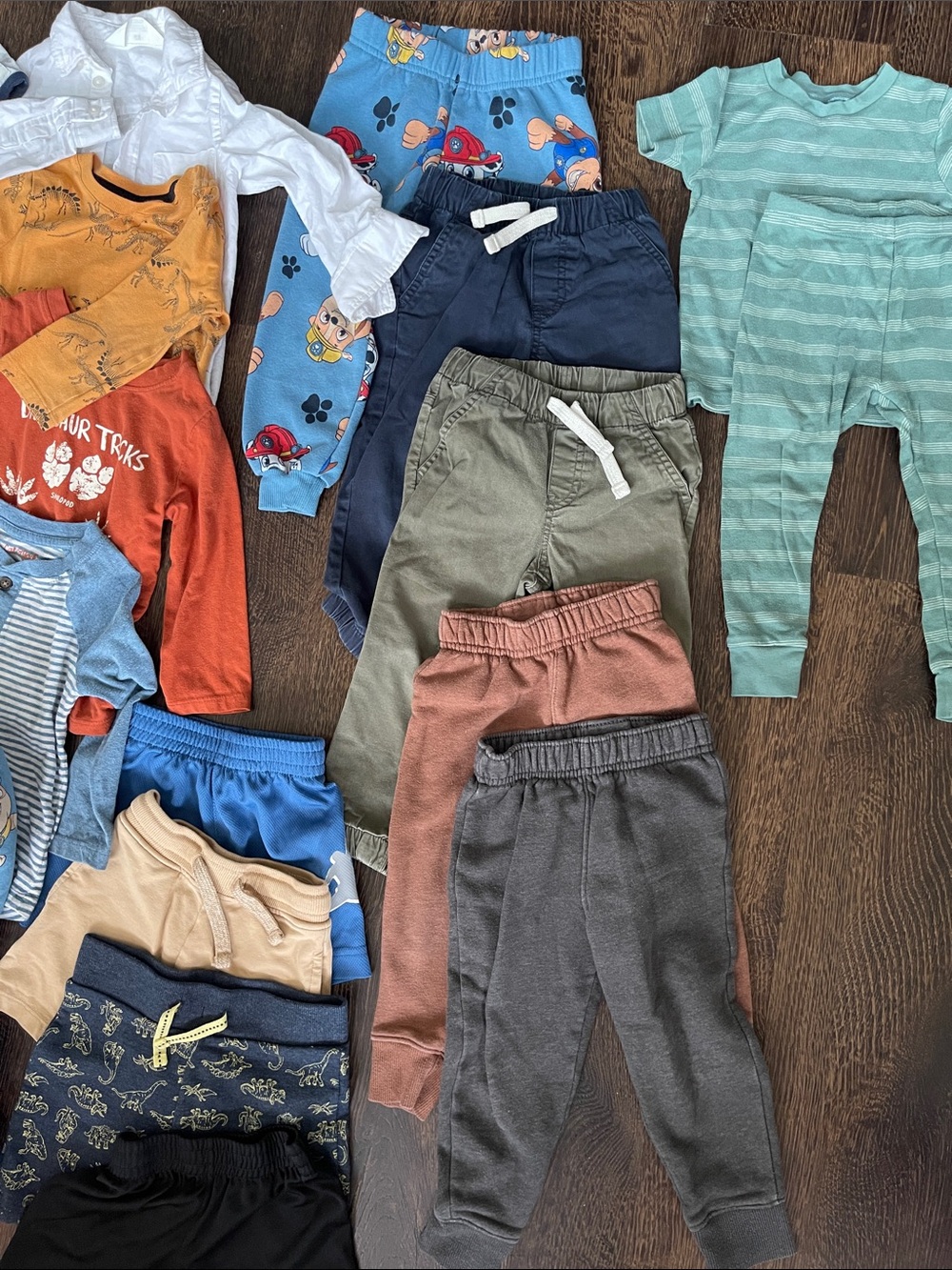 Toddler Boy Clothing Bundle Size 2T Boy Clothing Lot - Picture 4 of 11